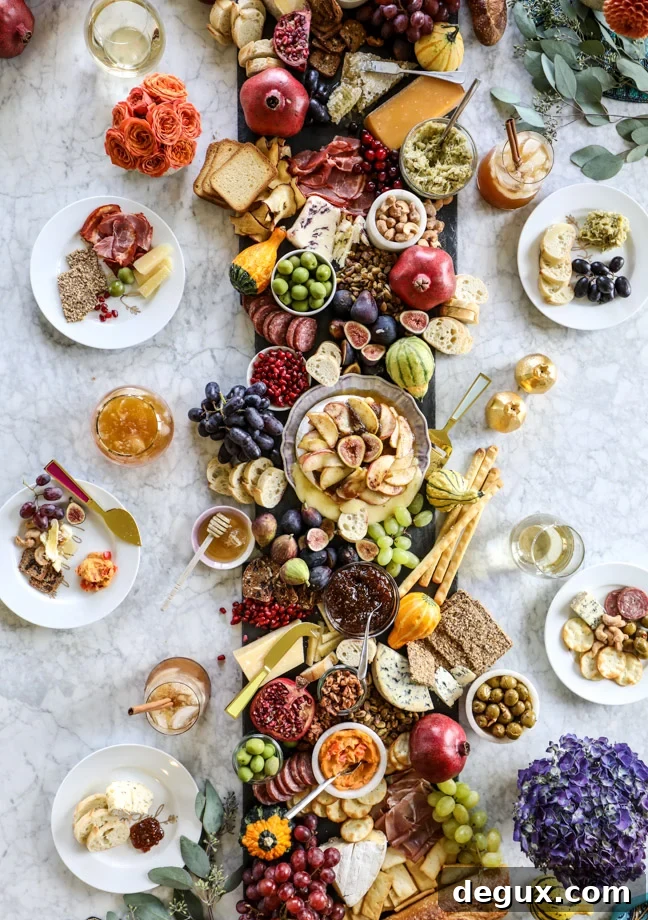 Maple Cream & Apple Baked Brie: Ultimate Friendsgiving Crostini Bar 2 thanksgiving crostini bar with maple apple brie cheese