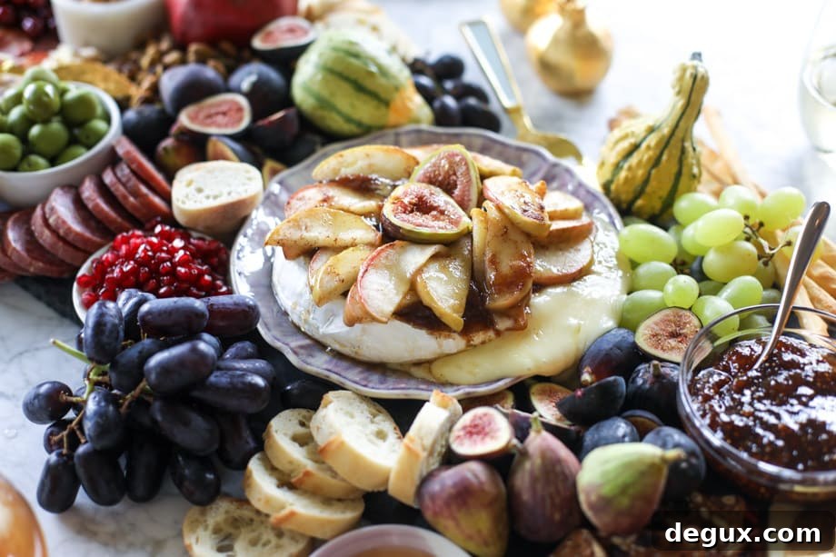 Maple Cream & Apple Baked Brie: Ultimate Friendsgiving Crostini Bar 7 thanksgiving crostini bar with maple apple brie cheese