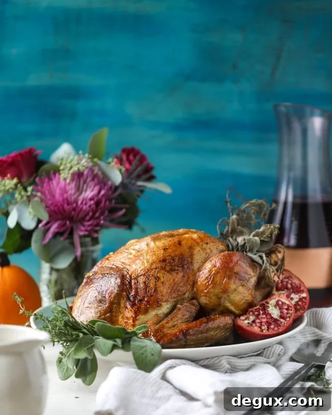 Friendsgiving 2017: Butter‑Basted, White Wine Roasted Turkey with Perfect Gravy 4 butter and wine roasted turkey with gravy I howsweeteats.com