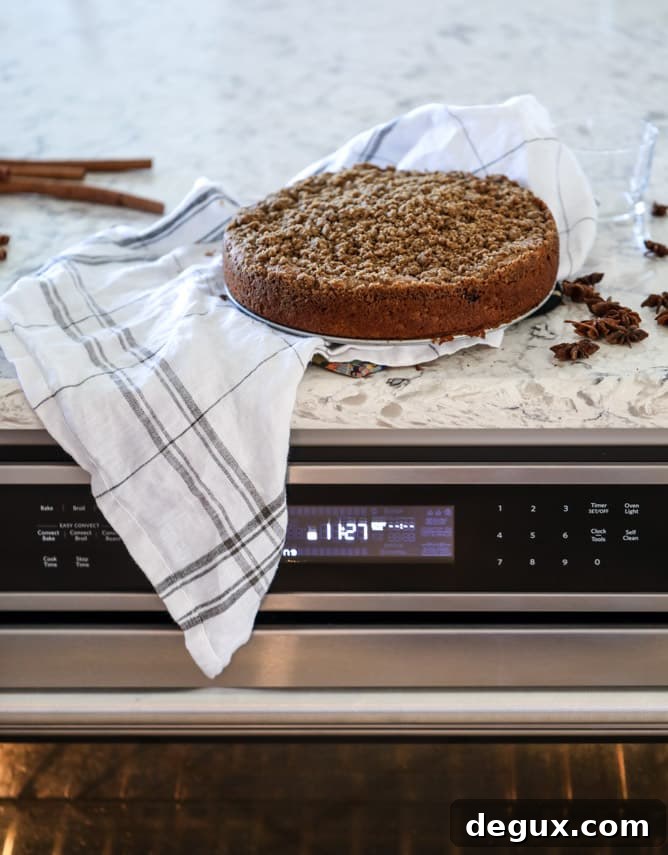 pumpkin coffee cake with chai ice cream I howsweeteats.com