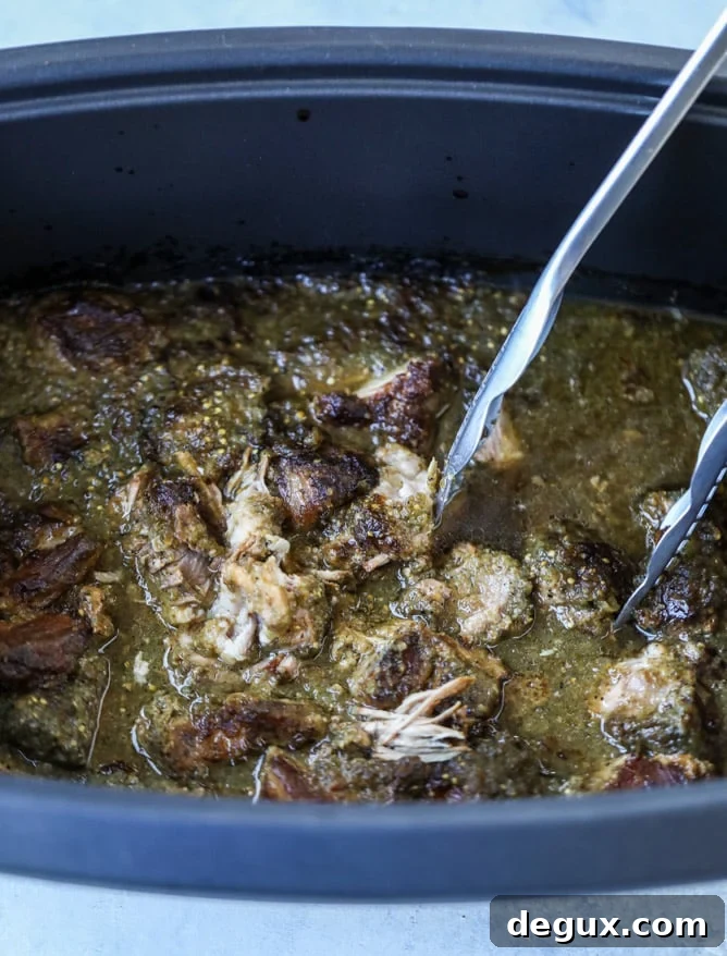 Slow Cooker Pork Chile Verde Recipe for Tender, Flavorful Meat 5 slow cooker pork chili verde I howsweeteats.com