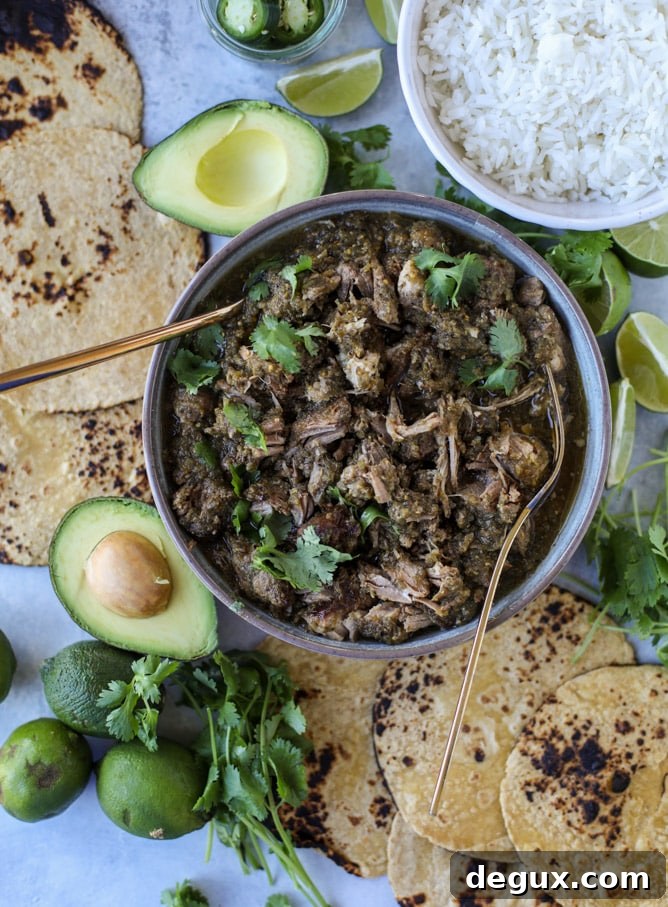 Slow Cooker Pork Chile Verde Recipe for Tender, Flavorful Meat 6 slow cooker pork chili verde I howsweeteats.com