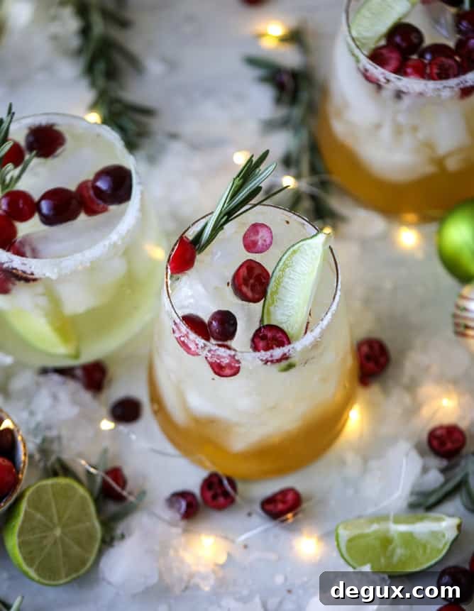 Mistletoe Margarita Recipe for Festive Holiday Cocktails 3 mistletoe margaritas I howsweeteats.com #christmas #margaritas #cocktails