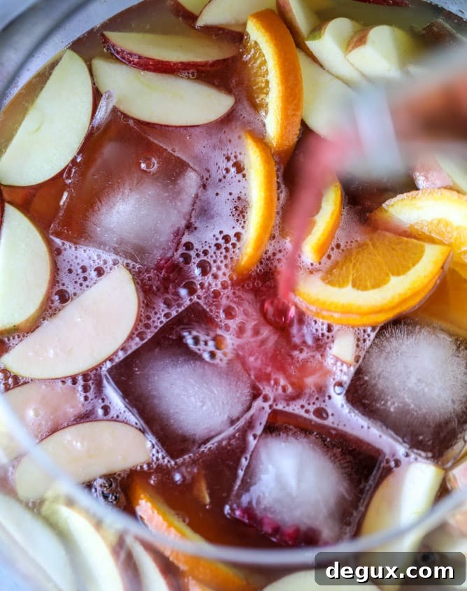 thanksgiving party punch I howsweeteats.com 