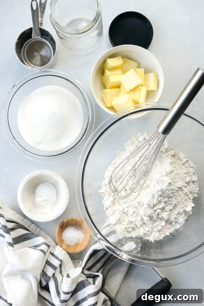 Homemade Funfetti Cake Mix Recipe for Moist, Colorful Cakes 3 Homemade Funfetti Cake Mix ingredients