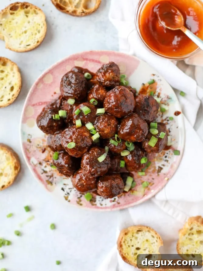 Chipotle BBQ Meatballs in Slow Cooker with Garlic Toast 6 slow cooker chipotle maple meatballs I howsweeteats.com #slowcooker #meatballs #turkey #maple #chipotle