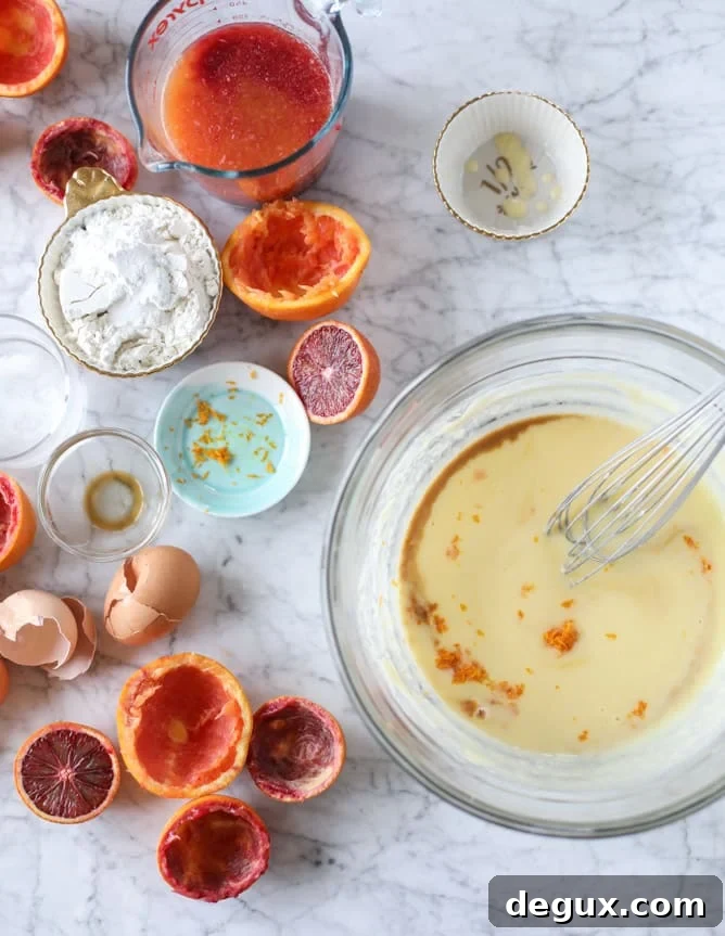 blood orange yogurt cake I howsweeteats.com #bloodorange #greekyogurt #yogurt #loafcake #cake #citrus
