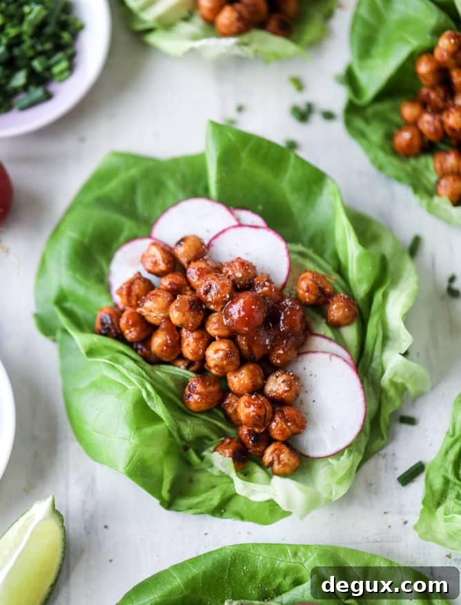 crunchy BBQ chickpea lettuce wraps I howsweeteats.com #chickpeas #lettucewraps #vegetarian #bbqsauce