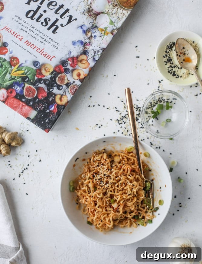 15 minute sesame ramen noodles I howsweeteats.com #ramen #ramennoodles #sesamenoodles #easy #recipes
