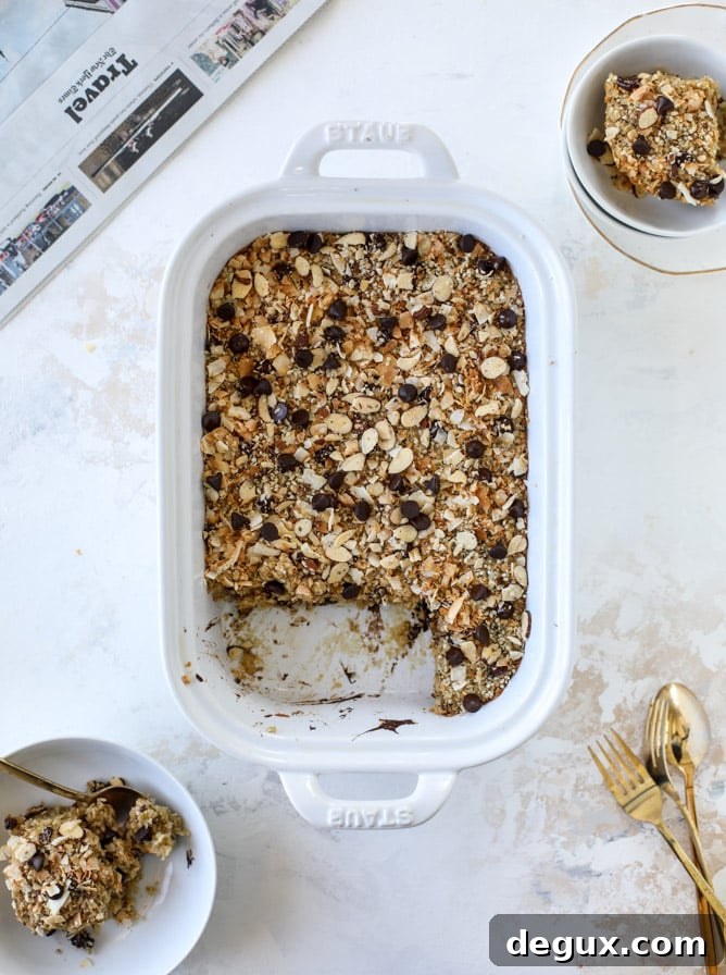 best ever baked oatmeal I howsweeteats.com #baked #oatmeal #breakfast #brunch
