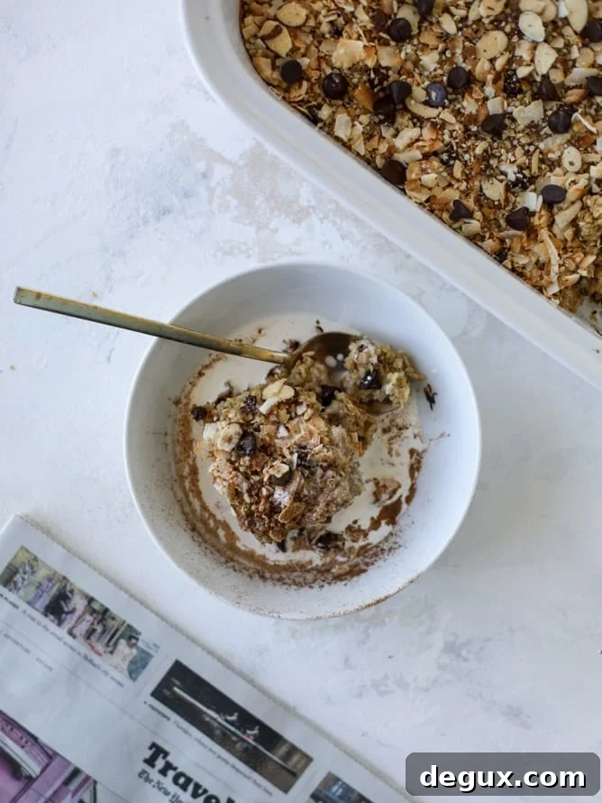best ever baked oatmeal I howsweeteats.com #baked #oatmeal #breakfast #brunch