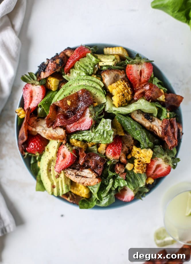 chipotle chicken cobb salad I howsweeteats.com #chipotle #chicken #cobb #salad #bacon #avocado