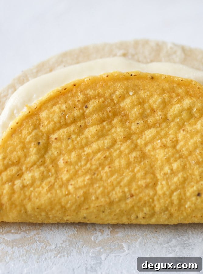 queso fundido tacos I howsweeteats.com #tacos #chorizo #queso #quesofundido