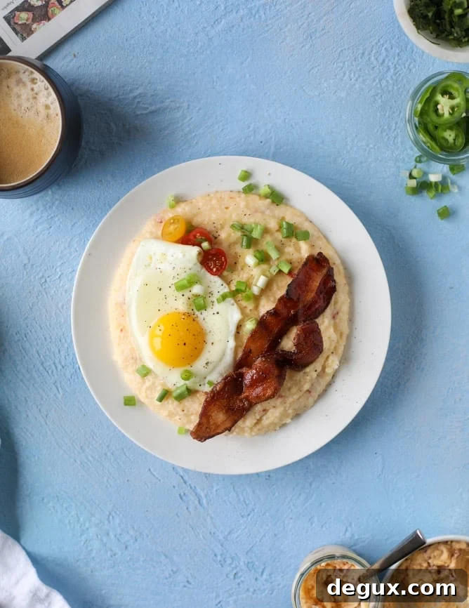 Pimento Cheese Grits for Brunch — Creamy Southern Recipe 8 pimento cheese brunch grits I howsweeteats.com #pimentocheese #brunch #breakfast #grits #bacon #kentuckyderby
