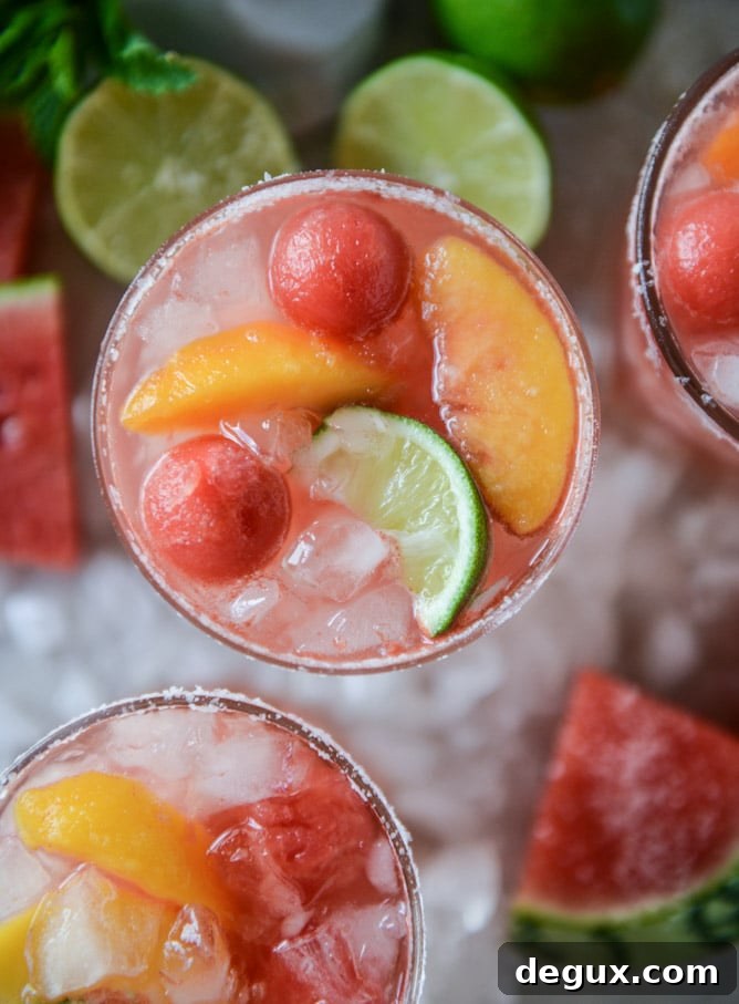10 Favorite Spring Cocktails to Refresh Your Gatherings 11 favorite spring cocktails I howsweeteats.com #spring #cocktails #drinks #strawberries #rose
