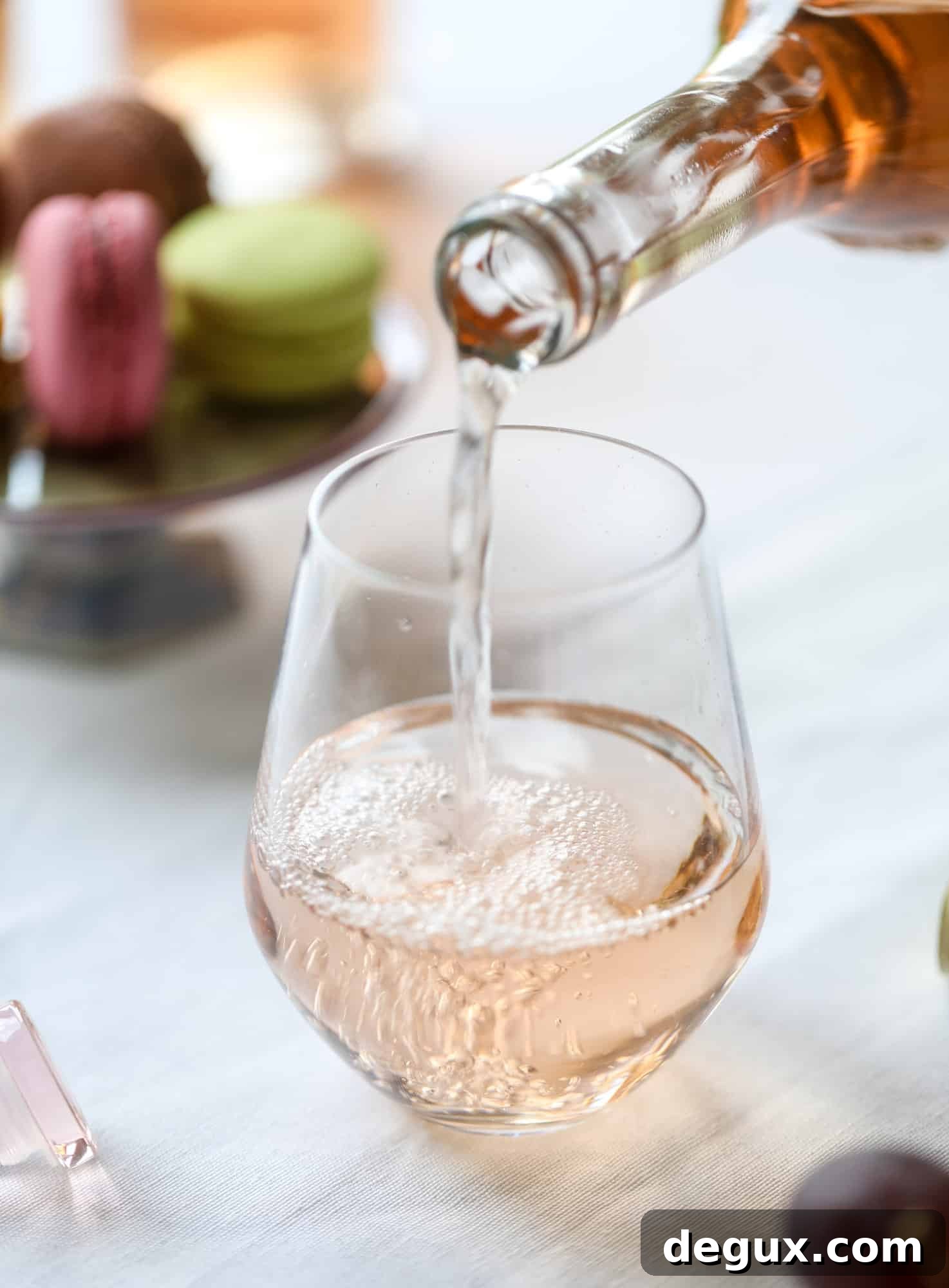 The best rosé to drink - all here in one epic summer guide for you! I'm sharing my personal favorite top ten rosé wines to drink in summer 2018, along with the perfect cheese board and snacks to go with. I howsweeteats.com #rosé #rose #summer #2018 #cheeseboard 