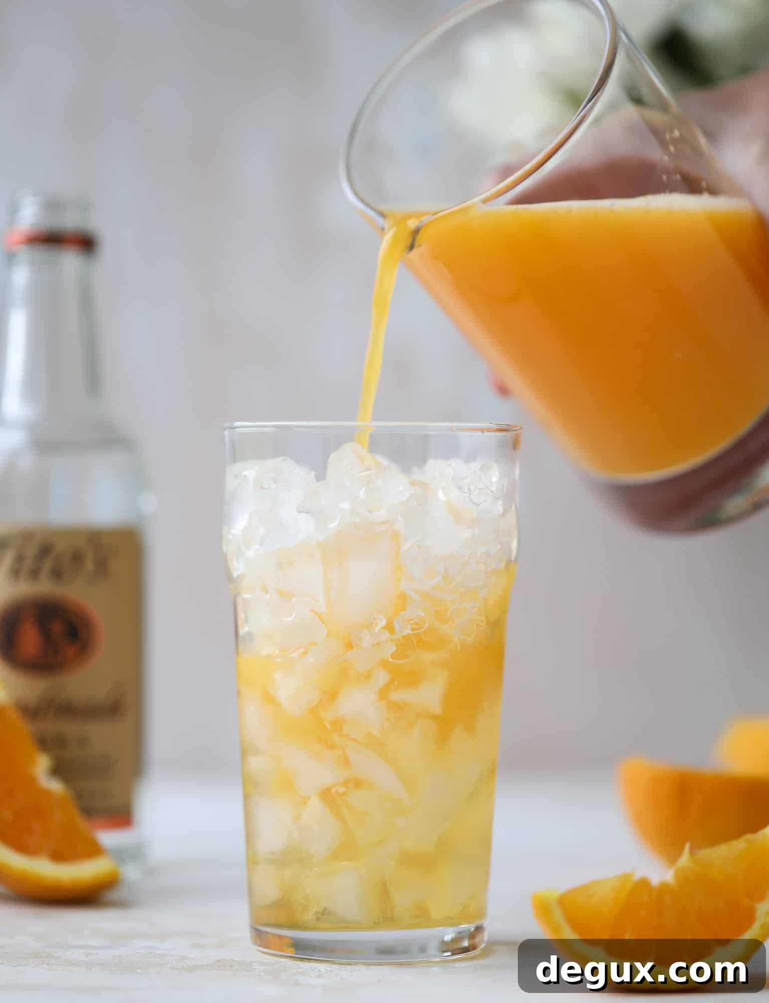 Orange Crush Cocktail Recipe: Zesty Orange Vodka Drink 4 This orange crush is a copycat cocktail from the ones served in Ocean City, Maryland at the beach all summer long! It's one entire freshly squeezed orange with vodka and lemon lime soda and it tastes like heaven. Super refreshing and perfect for summer.