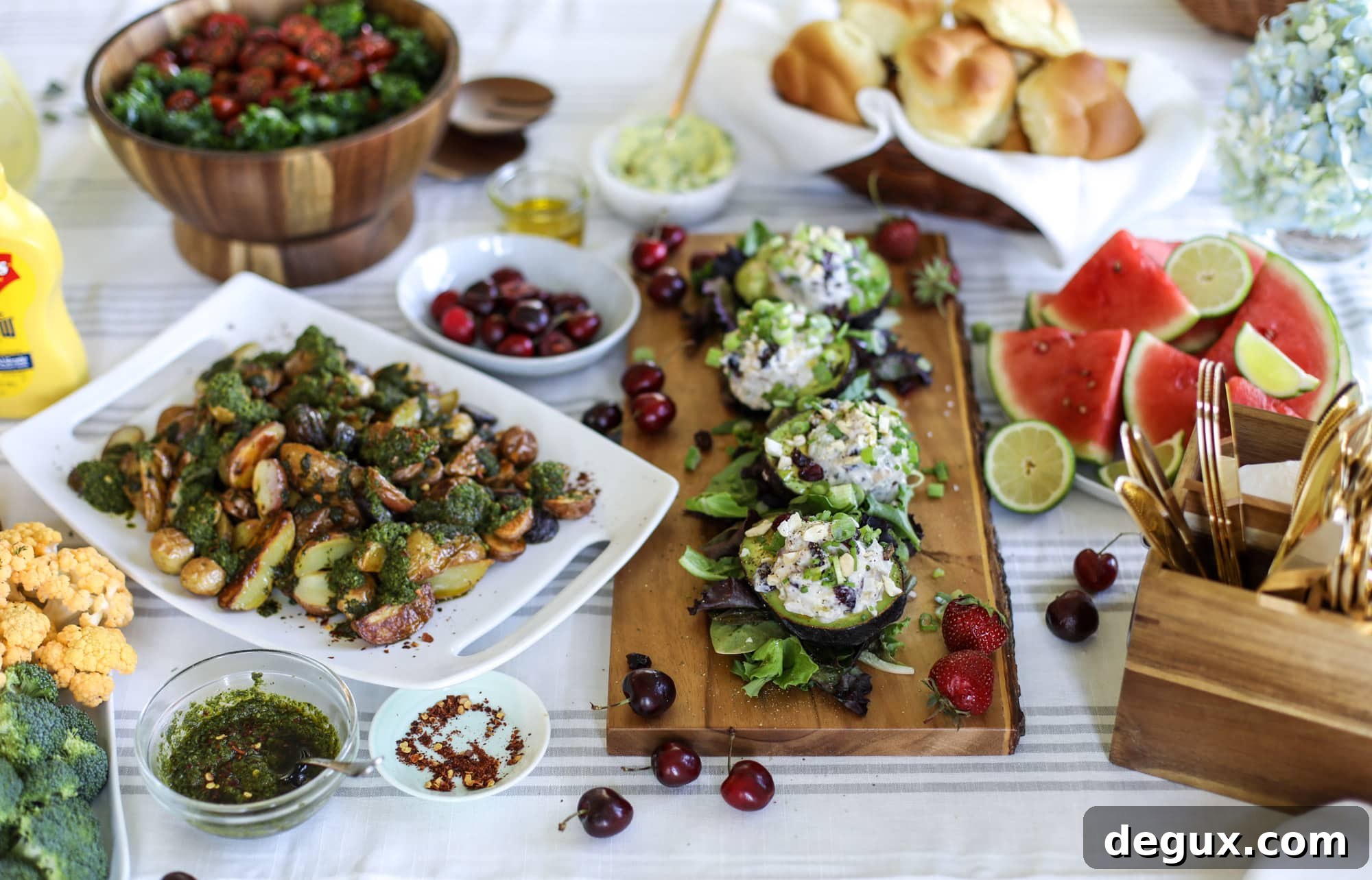 4 Crowd-Pleasing Summer Recipes Using French's Mustard 3 easy summer entertaining recipes I howsweeteats.com #summer #picnic #entertaining #recipes #frenchs