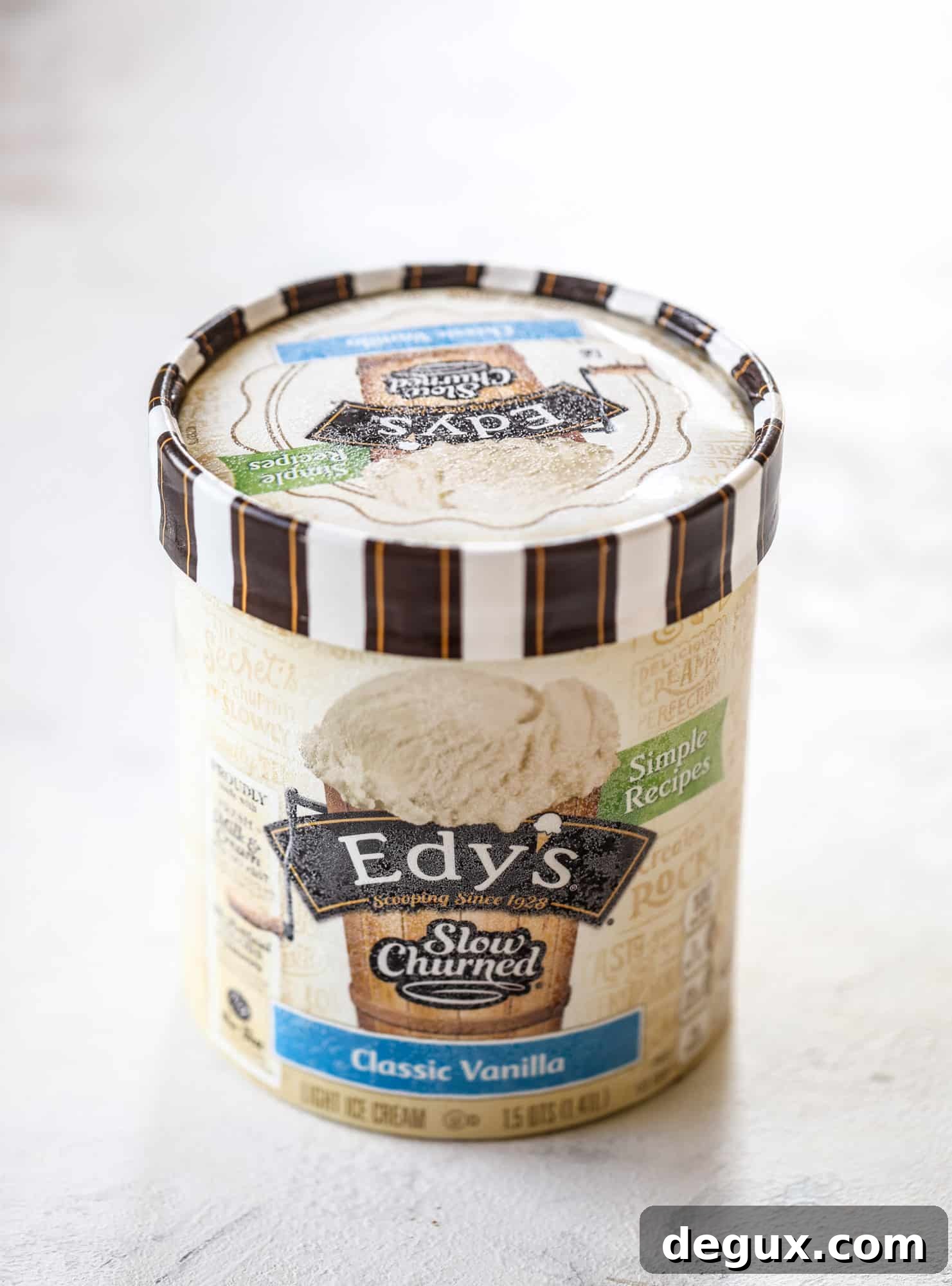 Peanut Butter Fudge Ice Cream Cake Recipe — Creamy Layered Dessert 3 Peanut butter fudge ice cream cake close-up