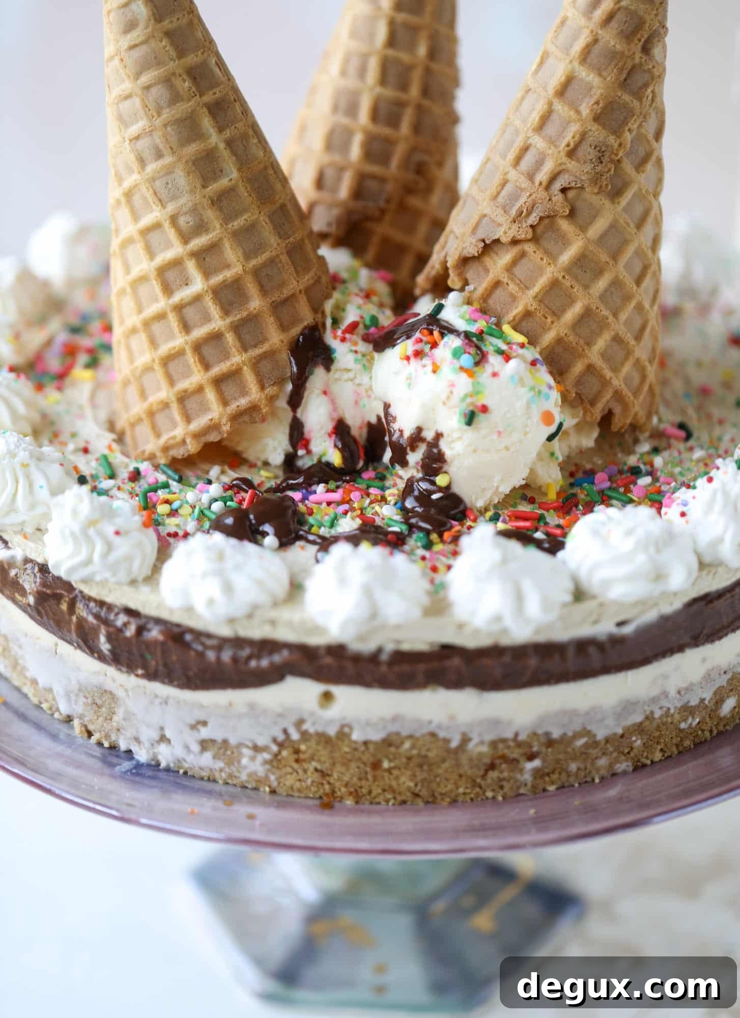 Peanut Butter Fudge Ice Cream Cake Recipe — Creamy Layered Dessert 8 Pretzel crust on ice cream cake