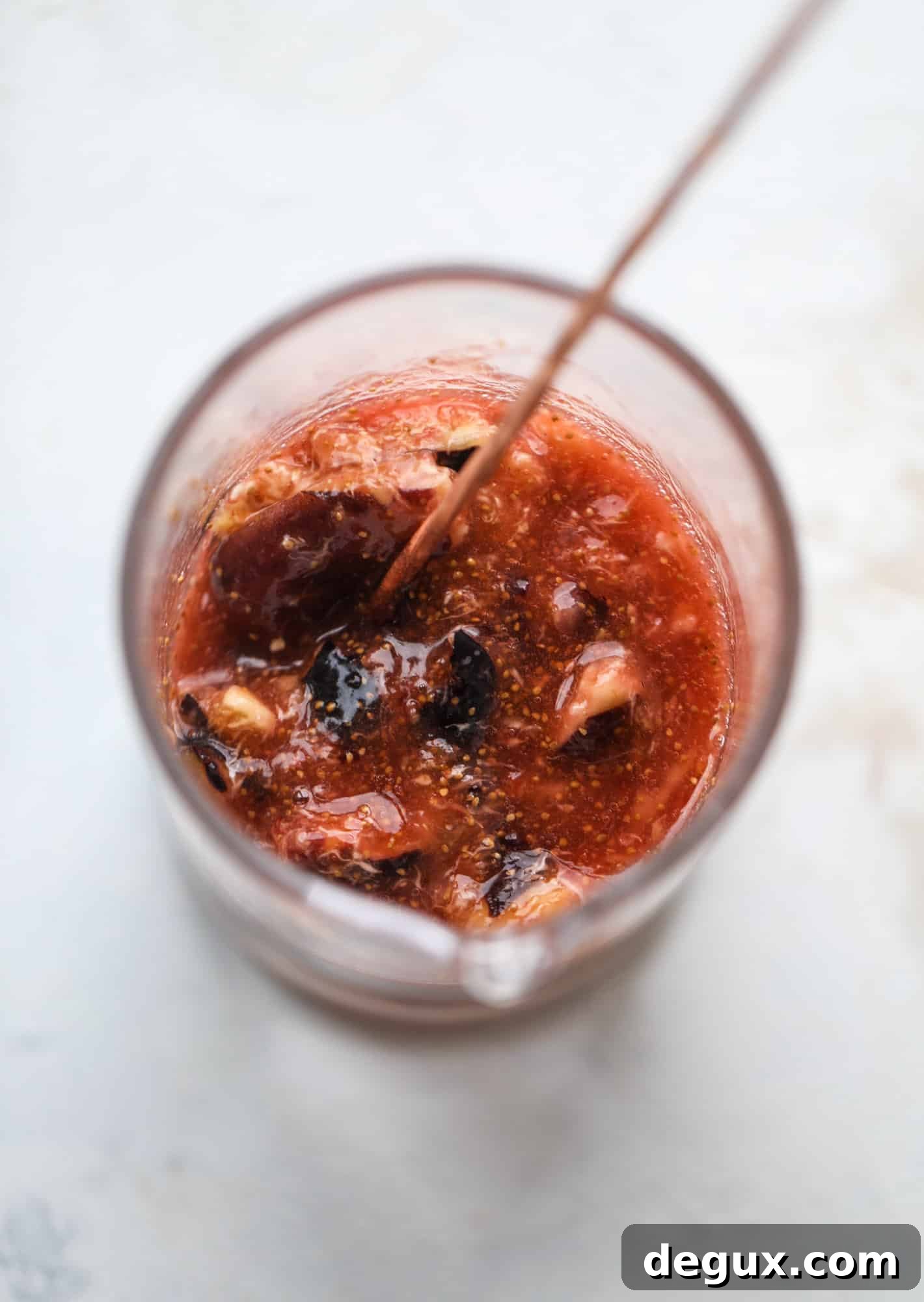 Brown Sugar Fig Sparkling Cocktail Recipe 4 This new fig cocktail is so delicious and perfect for your fresh juicy figs! Muddle the fresh figs with brown sugar and a touch of lemon, then add them to a glass with crushed ice and pour some bubbly on top. I love Prosecco, but you can use a sweeter bubbly too! I howsweeteats.com #fig #cocktail #brown #sugar #prosecco