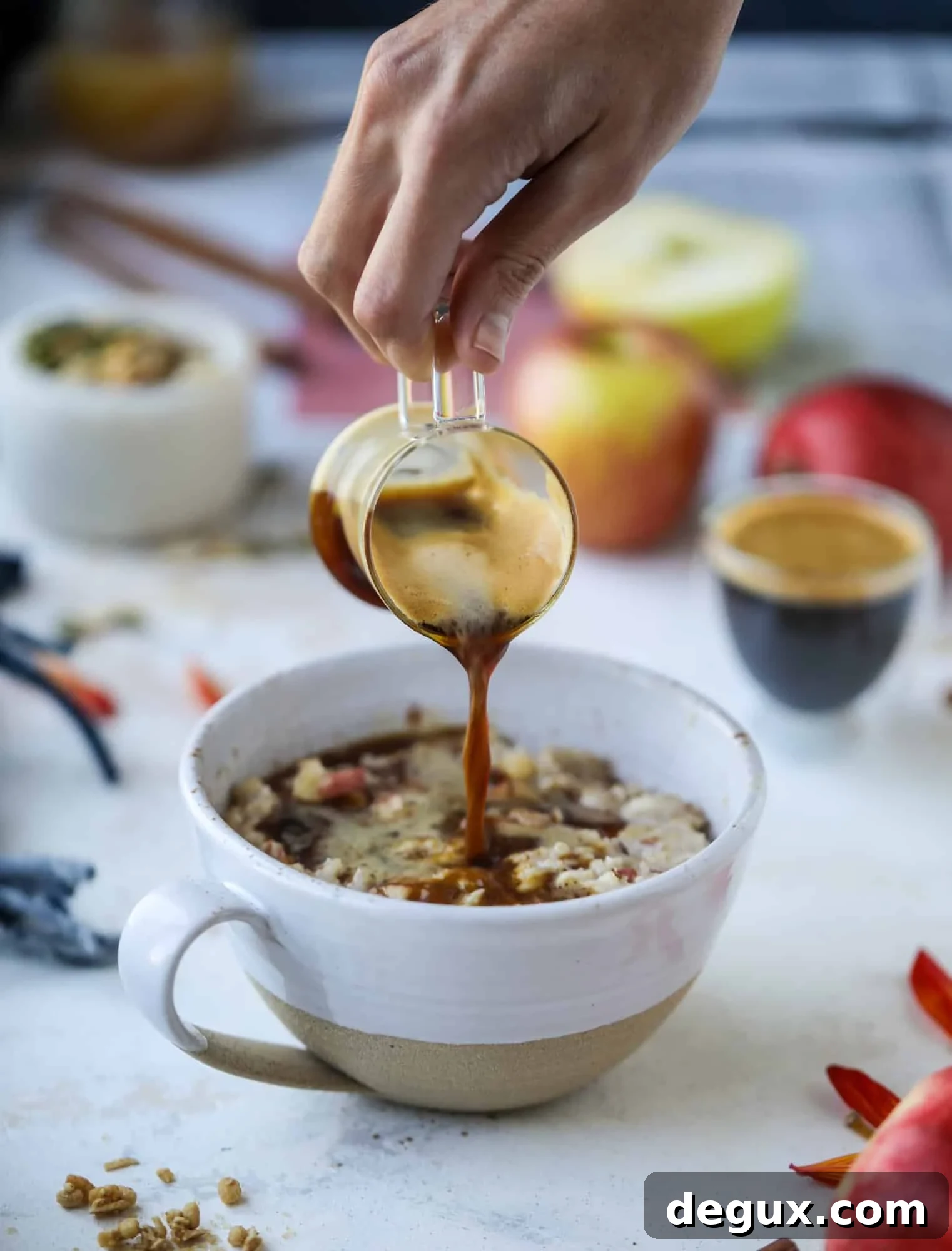 Apple Cinnamon Oatmeal Latte Recipe: Cozy Fall Coffee Drink 6 This oatmeal latte recipe is the best of both worlds! Creamy, dreamy apple cinnamon oatmeal combined with freshly brewed espresso makes for the best breakfast every. Satisfying and caffeinating! I howsweeteats.com #oatmeal #latte #apple #cinnamon #breakfast #coffee