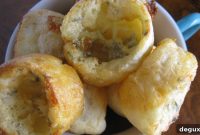 Savory Gorgonzola Cheese Popovers Recipe