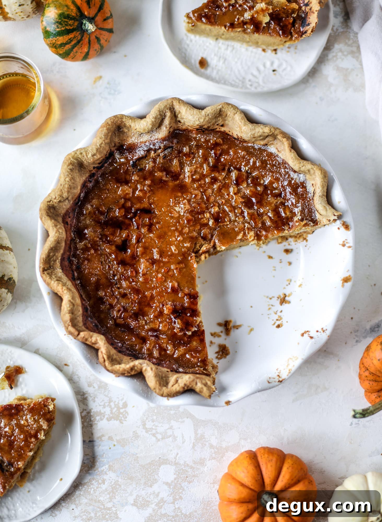 Bourbon Brûlée Pumpkin Pie Recipe for Holiday Desserts 8 This brûlée pumpkin pie is the best of both worlds in pumpkin desserts! A delicious flaky crust, a creamy pumpkin filling and a crunchy, crispy topping - brûléed sugar right before serving. It's a whole new way to serve pumpkin pie!