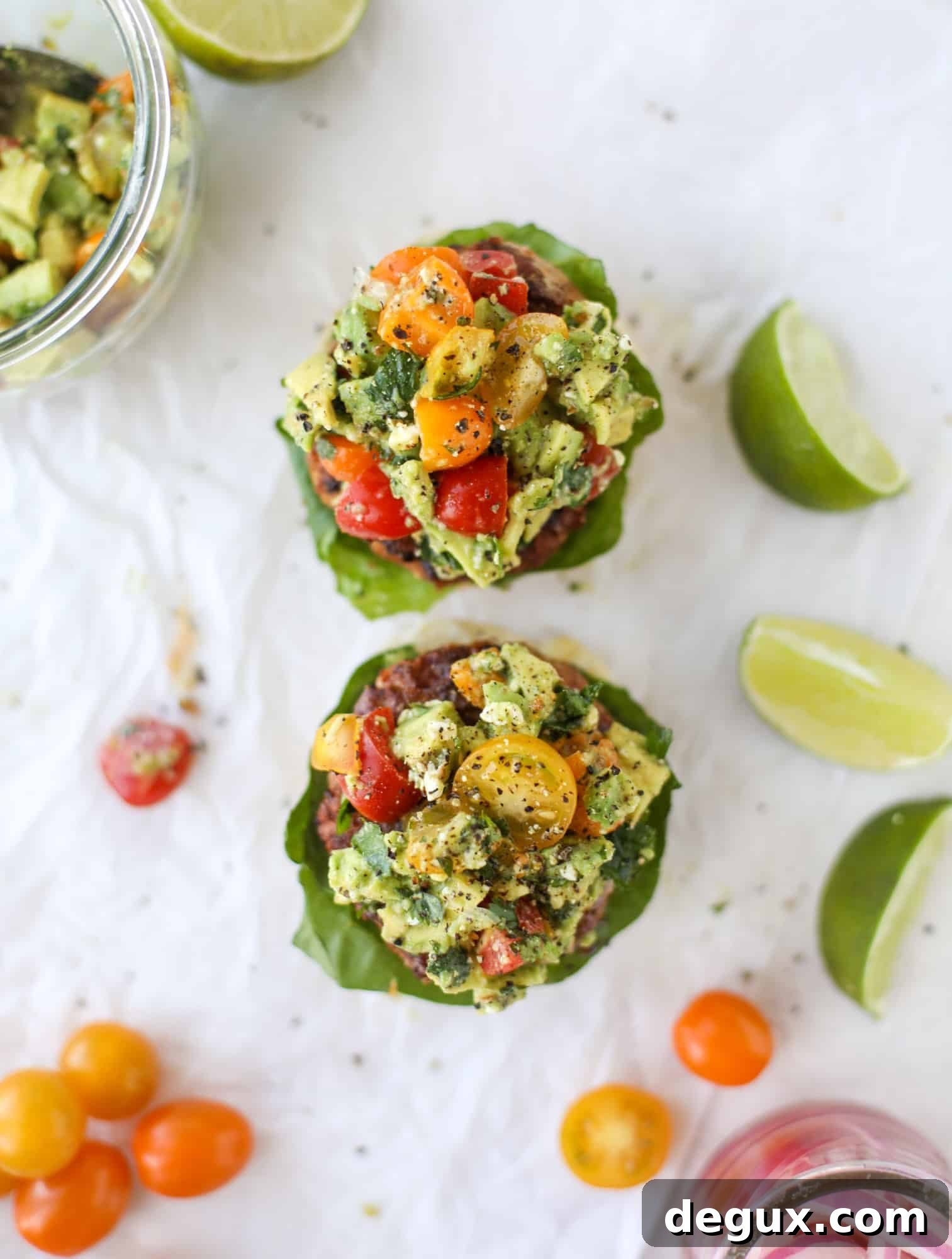 Guacamole-Stuffed Turkey Burgers with Lime Cilantro Flavor 5 These turkey burgers are full of flavor and topped with a delicious chunky guacamole to take the flavor over the top. The perfect easy dinner! I howsweeteats.com #turkey #burgers