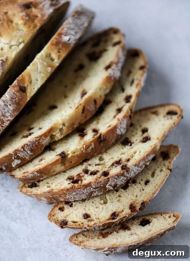 11 Must-Try Recipes to Cook Before St. Patrick’s Day 2 11 of my favorite Saint Patrick's Day recipes are here, like soda bread with salted honey butter and guinness short ribs with cauliflower mash. I howsweeteats.com #stpatricksday #recipes