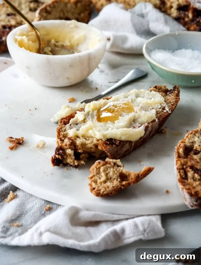 11 Must-Try Recipes to Cook Before St. Patrick’s Day 7 Irish soda bread with milk chocolate