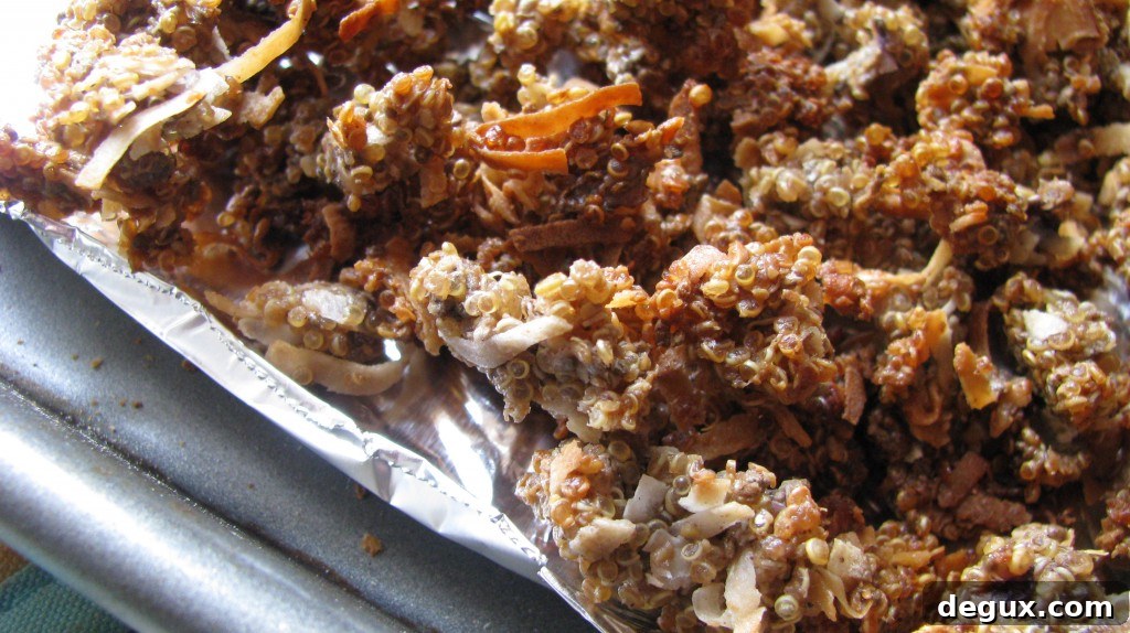 Crunchy quinoa granola Crunchy quinoa granola