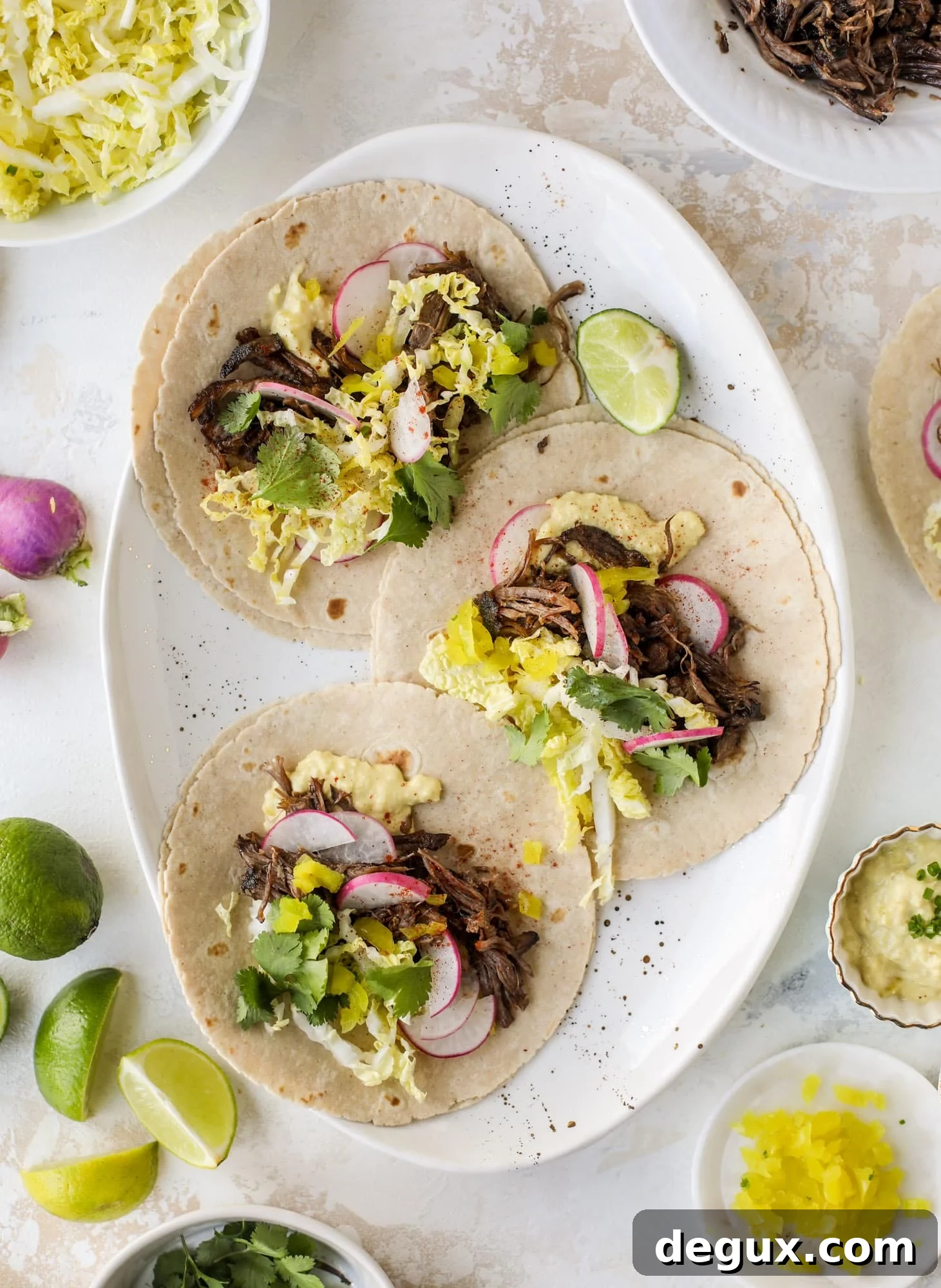 building slow cooker tacos