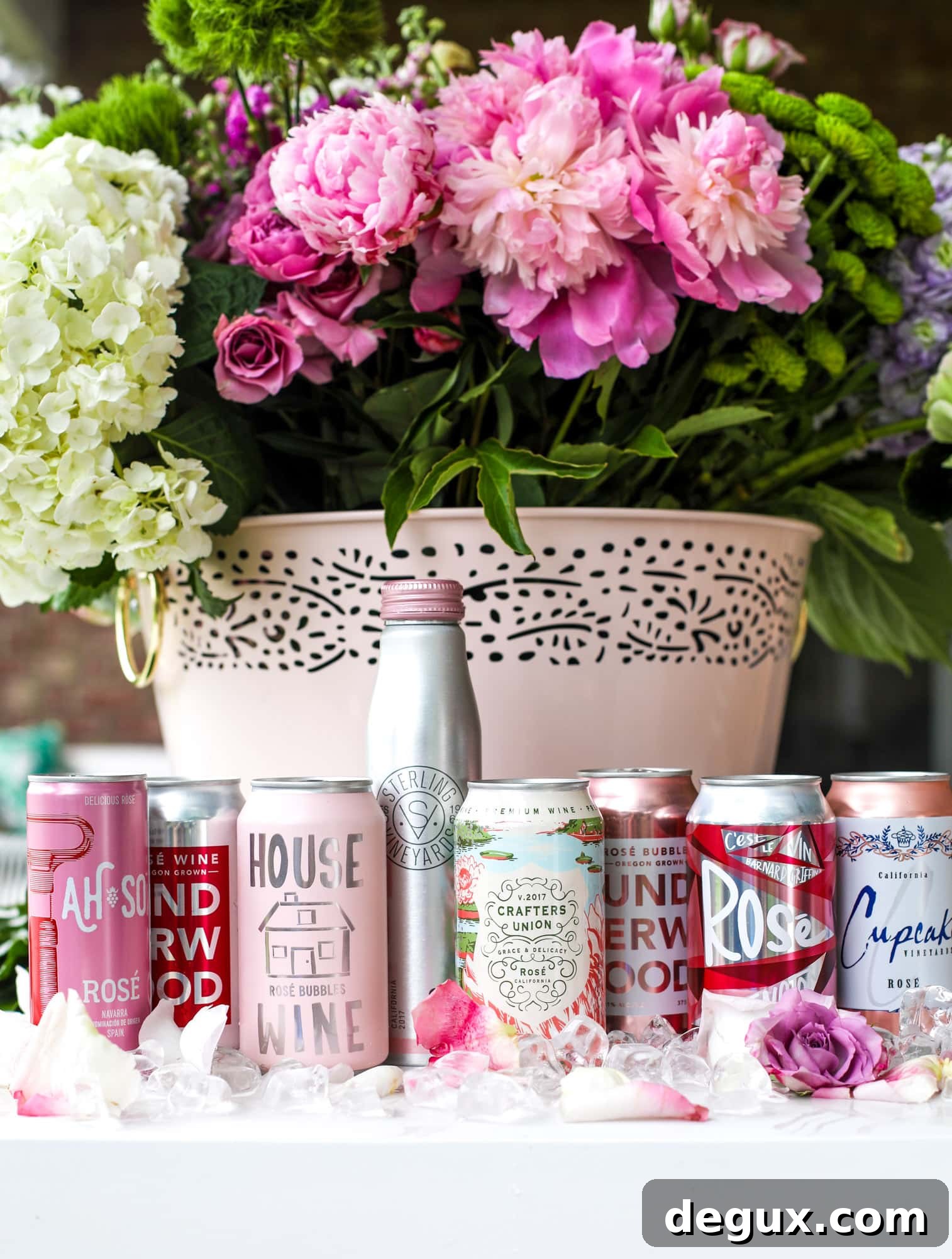 Summer 2019 Rosé Buying Guide: Top Picks and Tasting Notes 9 the best canned rosé
