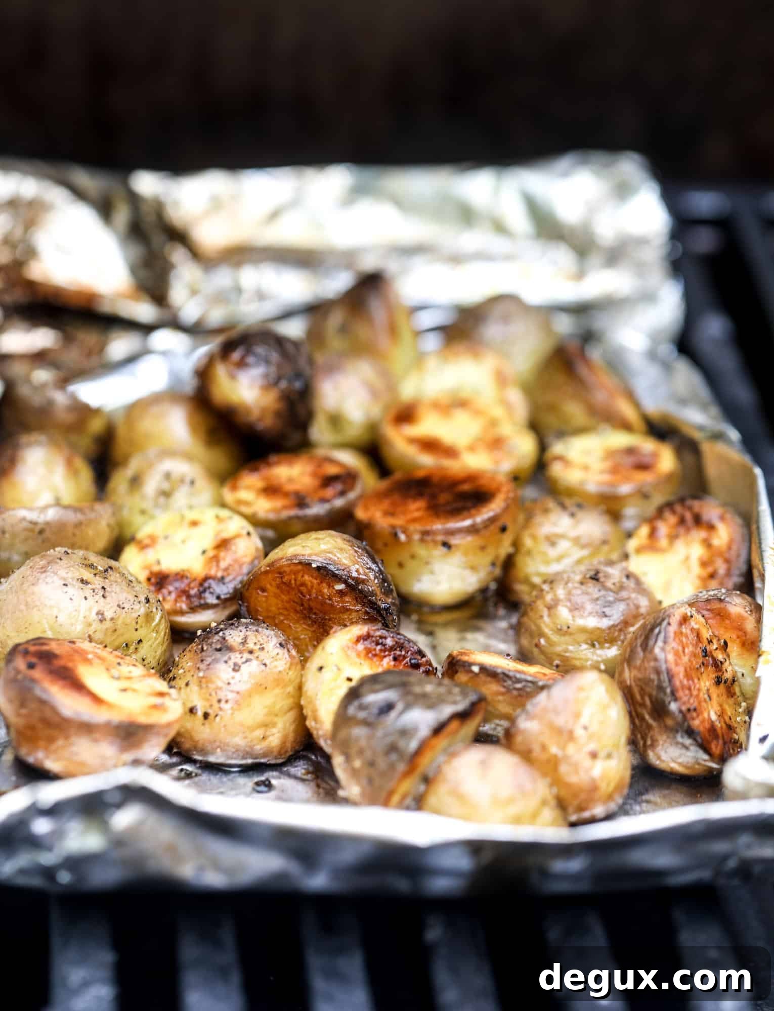 potatoes on the grill 