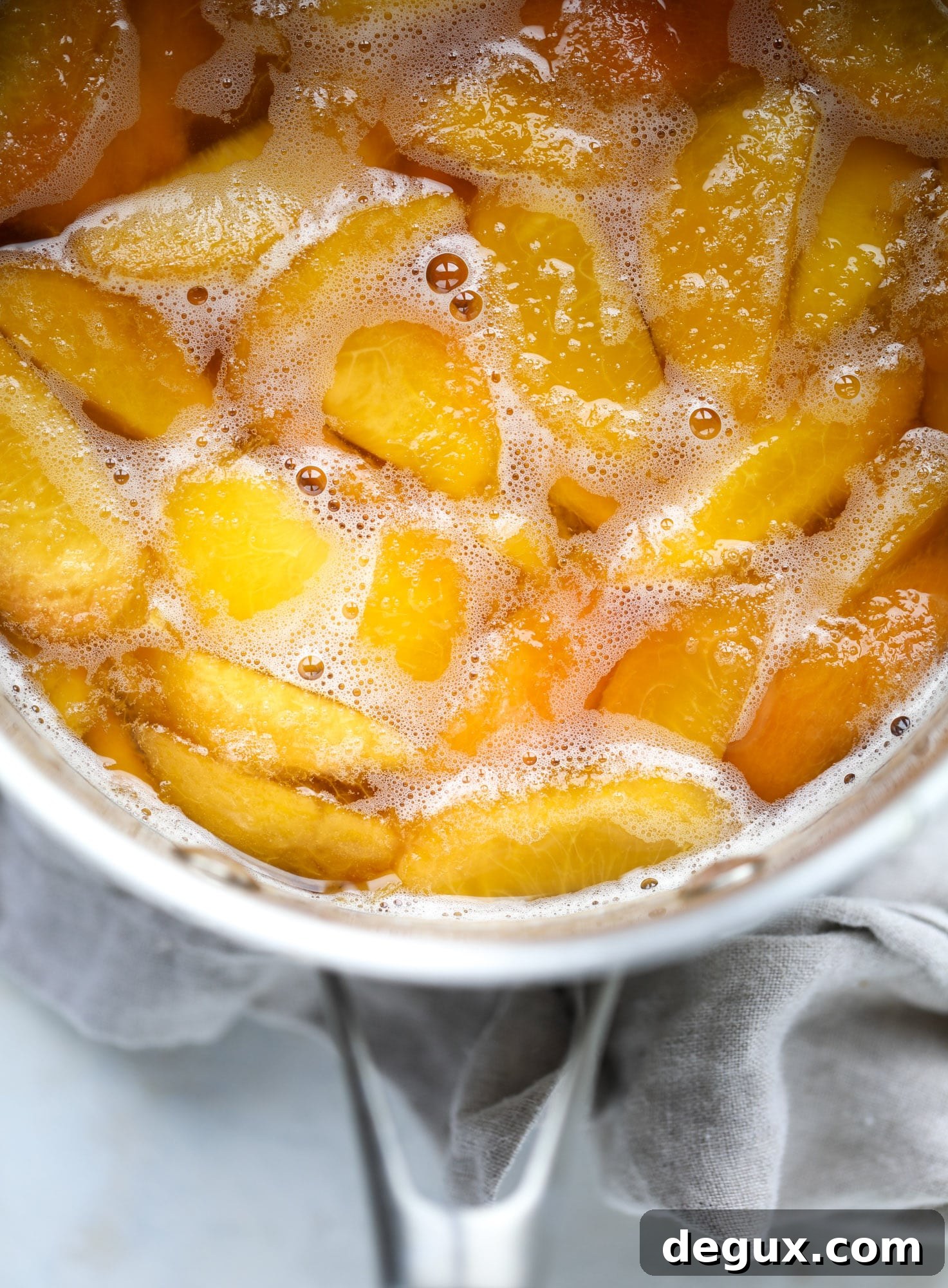 prosecco poached peaches