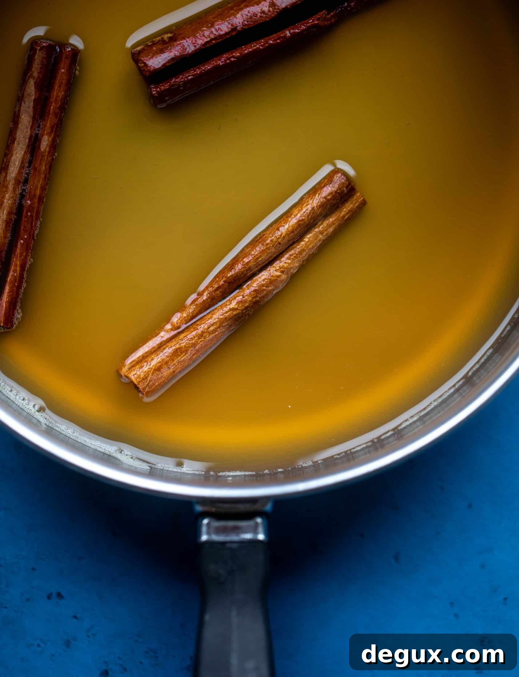 cinnamon simmered cider