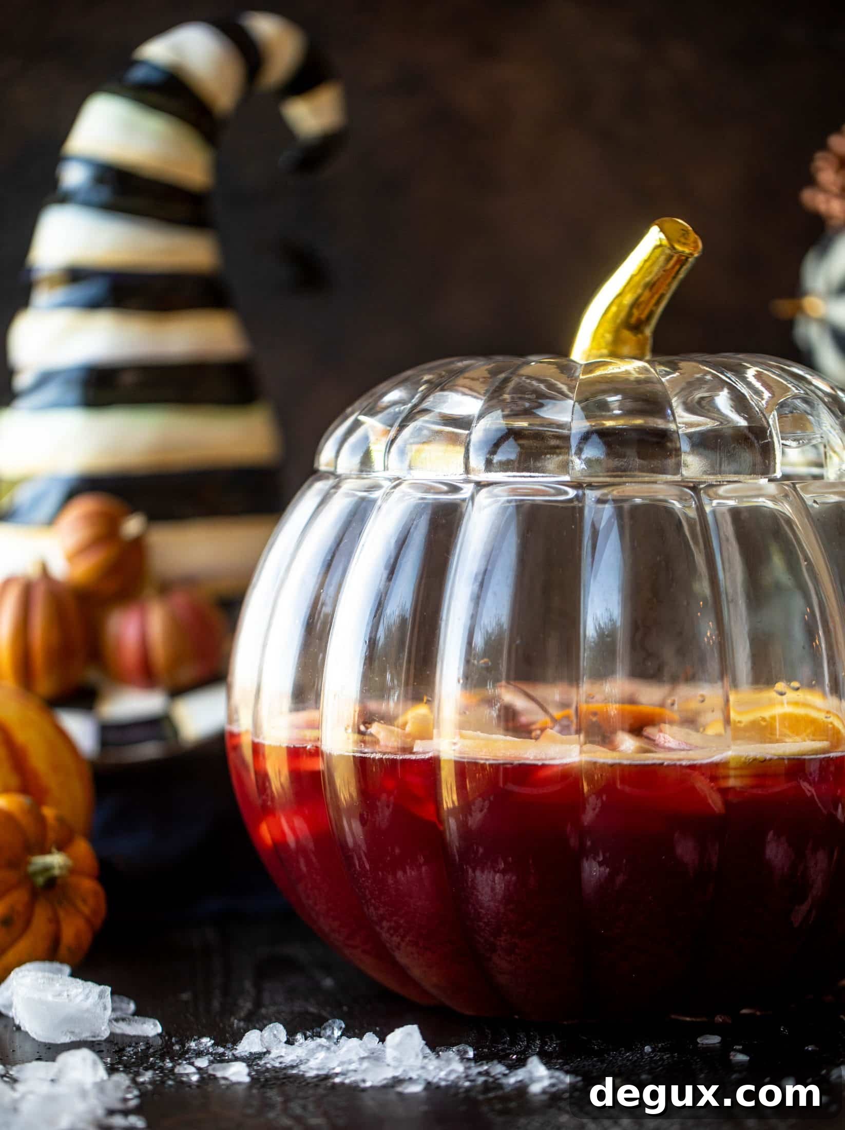 Hocus Pocus Mocktail Punch Recipe for Halloween Parties 4 A fun Halloween punch that everyone can enjoy! Hocus pocus punch is full of cider, orange and cranberry and tastes delicious!