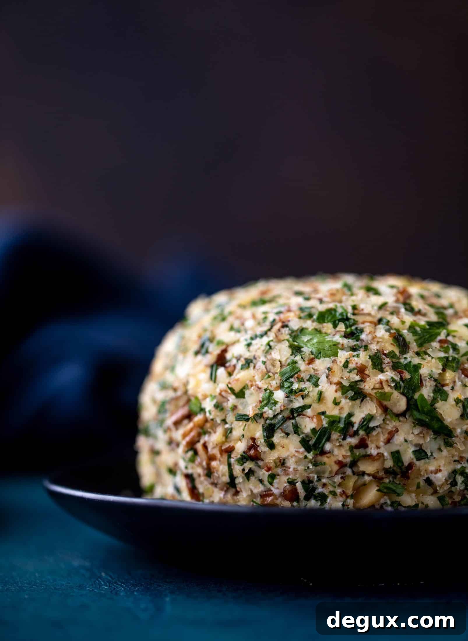 Spiced Orange, Sage & Macadamia Cheeseball Recipe 5 This macadamia nut cheeseball is flavored with fresh orange, spices, crispy sage and pecorino cheese. It's the perfect make-ahead snack!