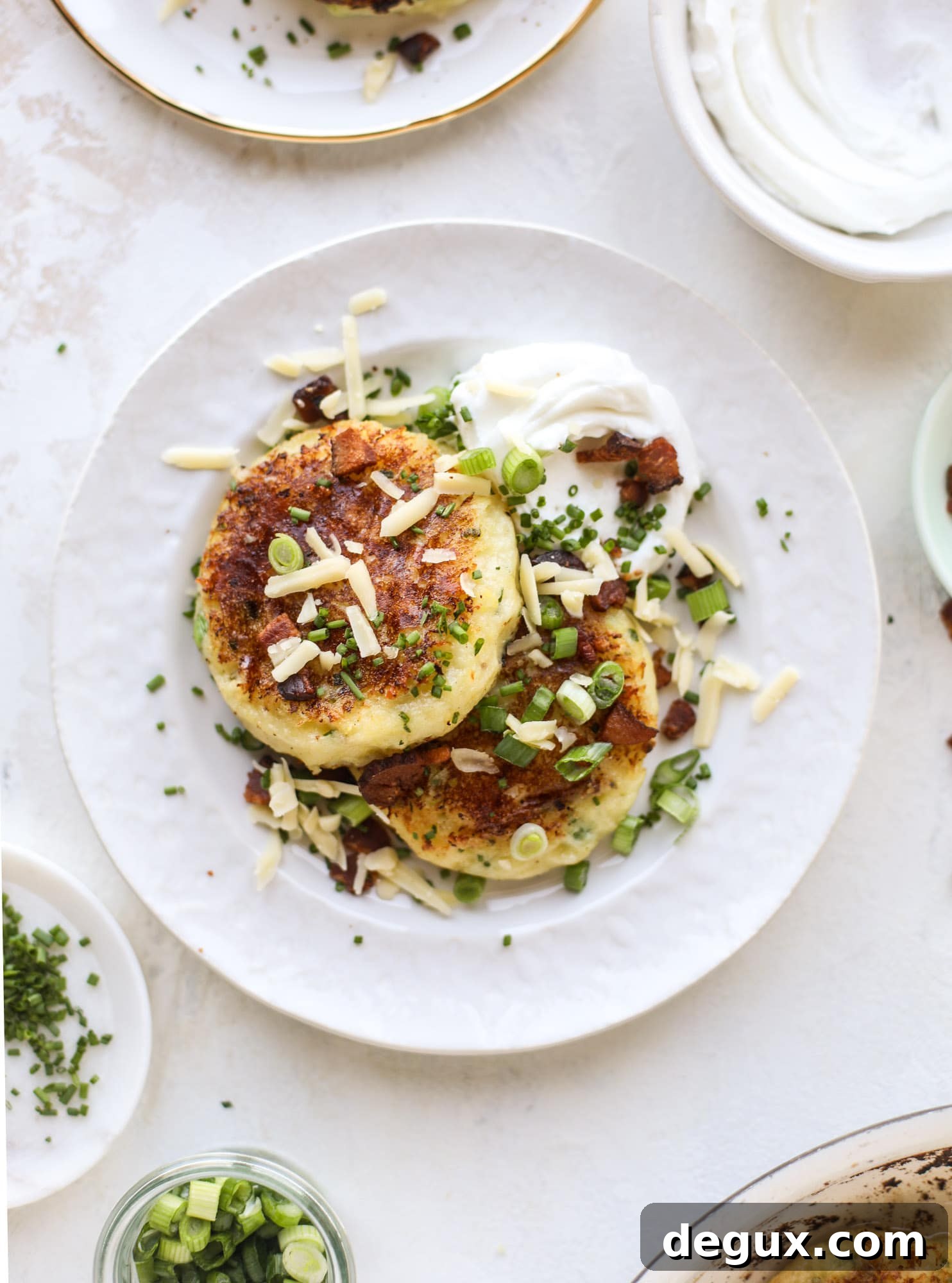Creative Ways to Turn Thanksgiving Leftovers into New Meals 12 All of my favorite things to do with your thanksgiving leftovers! Breakfast, lunch and dinner are covered, these recipes will rejuvenate your leftovers!