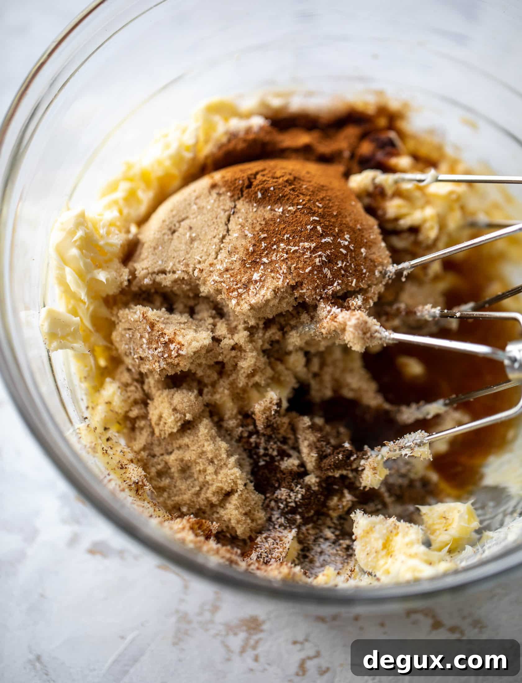 How to Make Hot Buttered Bourbon: Cozy Winter Cocktail Recipe 3 hot buttered bourbon batter