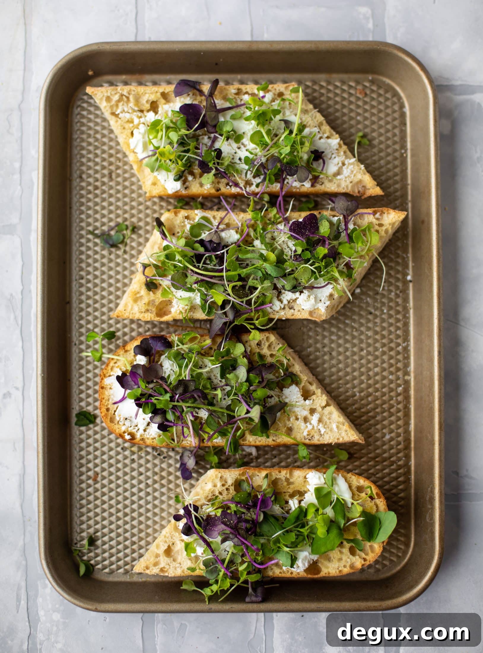 goat cheese tartines