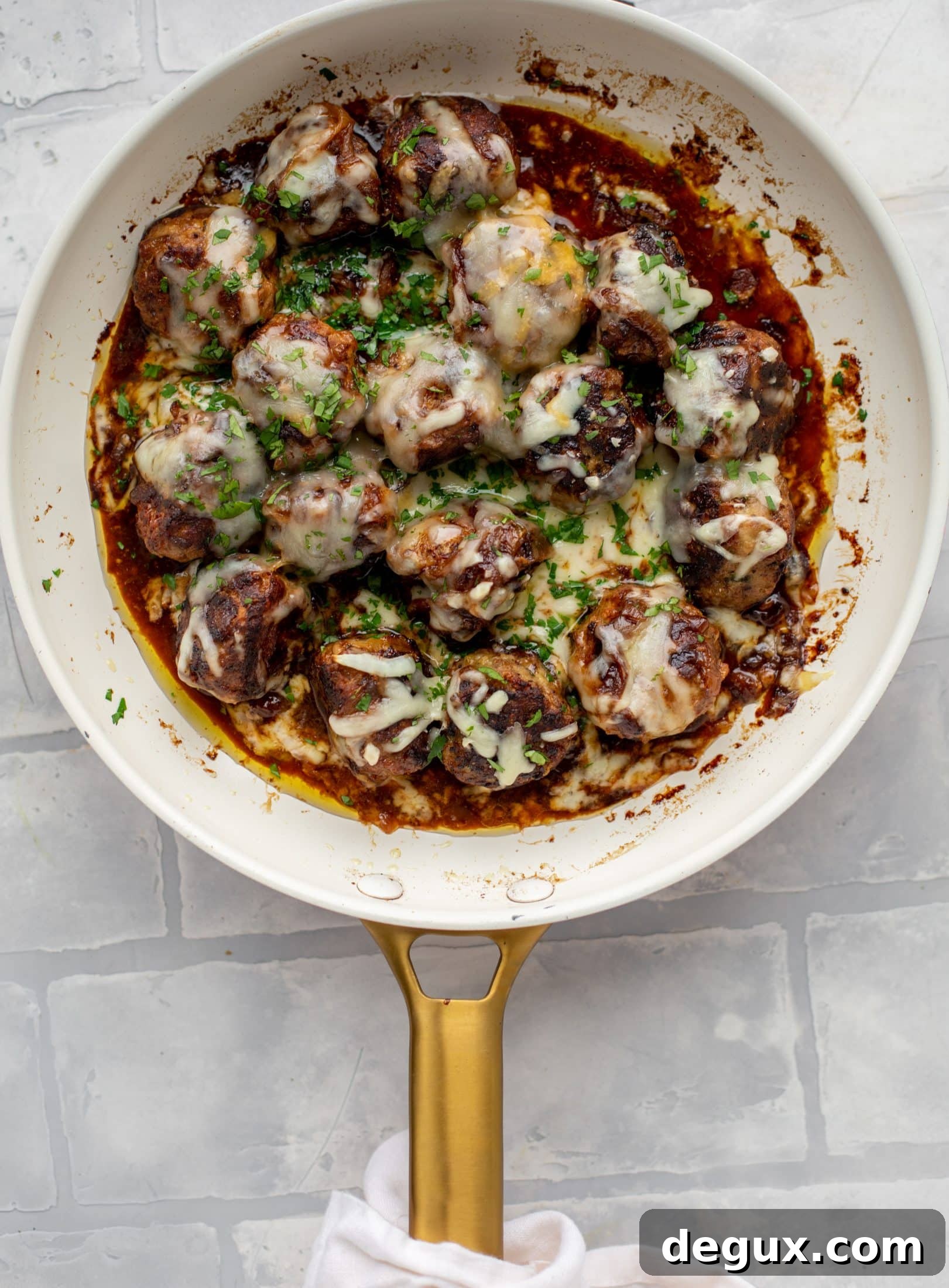 Weekend French Onion Meatballs: Savory Comfort Recipe 4 These french onion meatballs are super delicious! All the flavors of french onion soup made into juicy meatballs. Cheesy, saucy goodness!