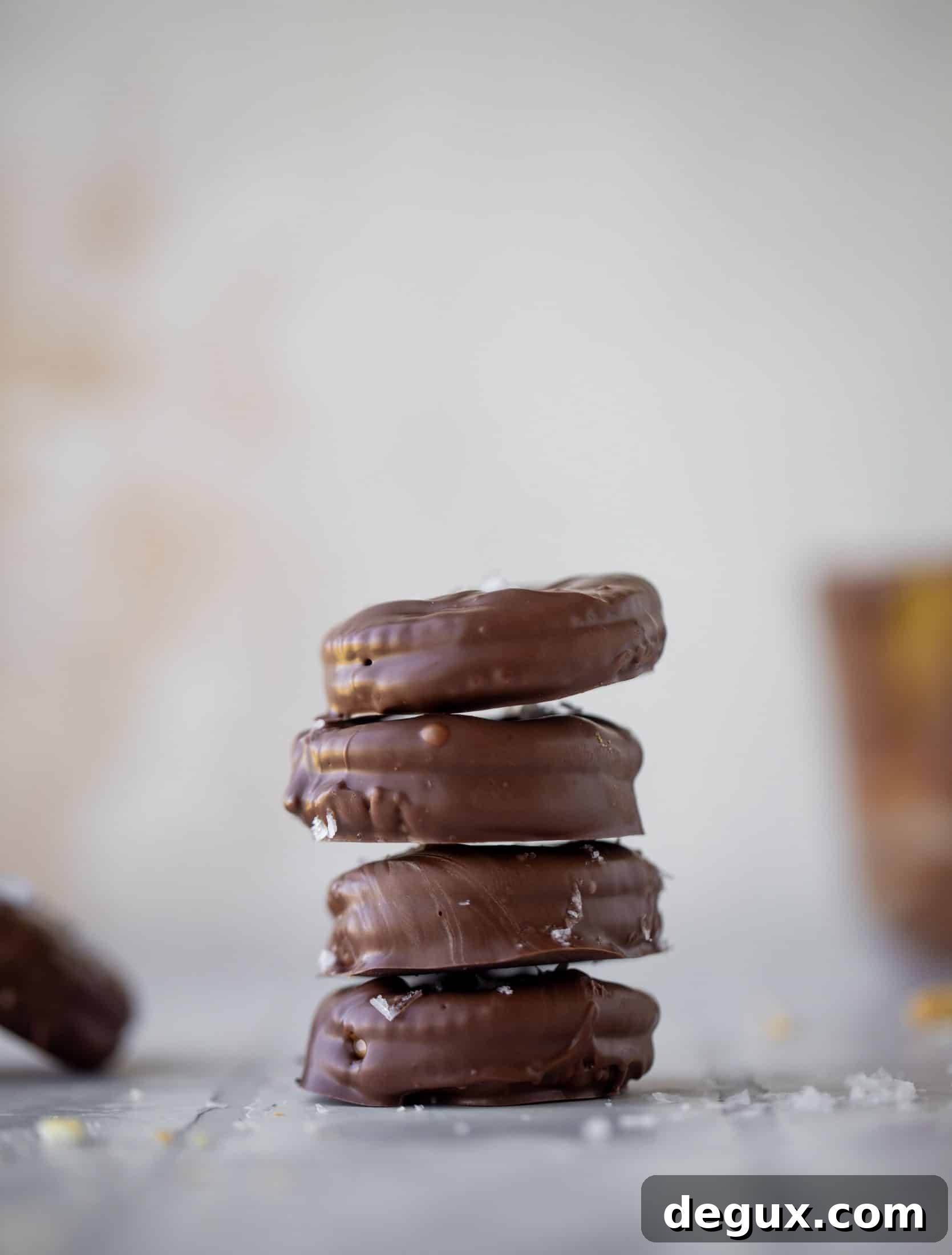 Ritz Cracker Peanut Butter Cups Recipe — Sweet & Salty Bites 9 These ritz peanut butter cups are everything! Creamy peanut butter, flakey, buttery crackers, melted chocolate and flaked salt. They are unreal.