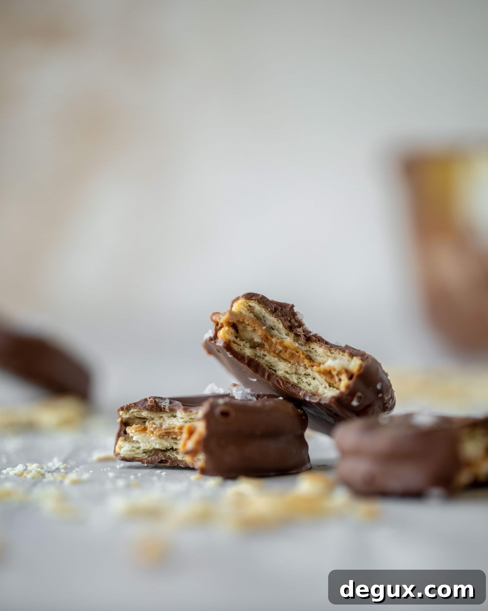 20 Memorial Day Weekend Recipes I Love (Party-Ready Ideas) 21 ritz cracker peanut butter cups