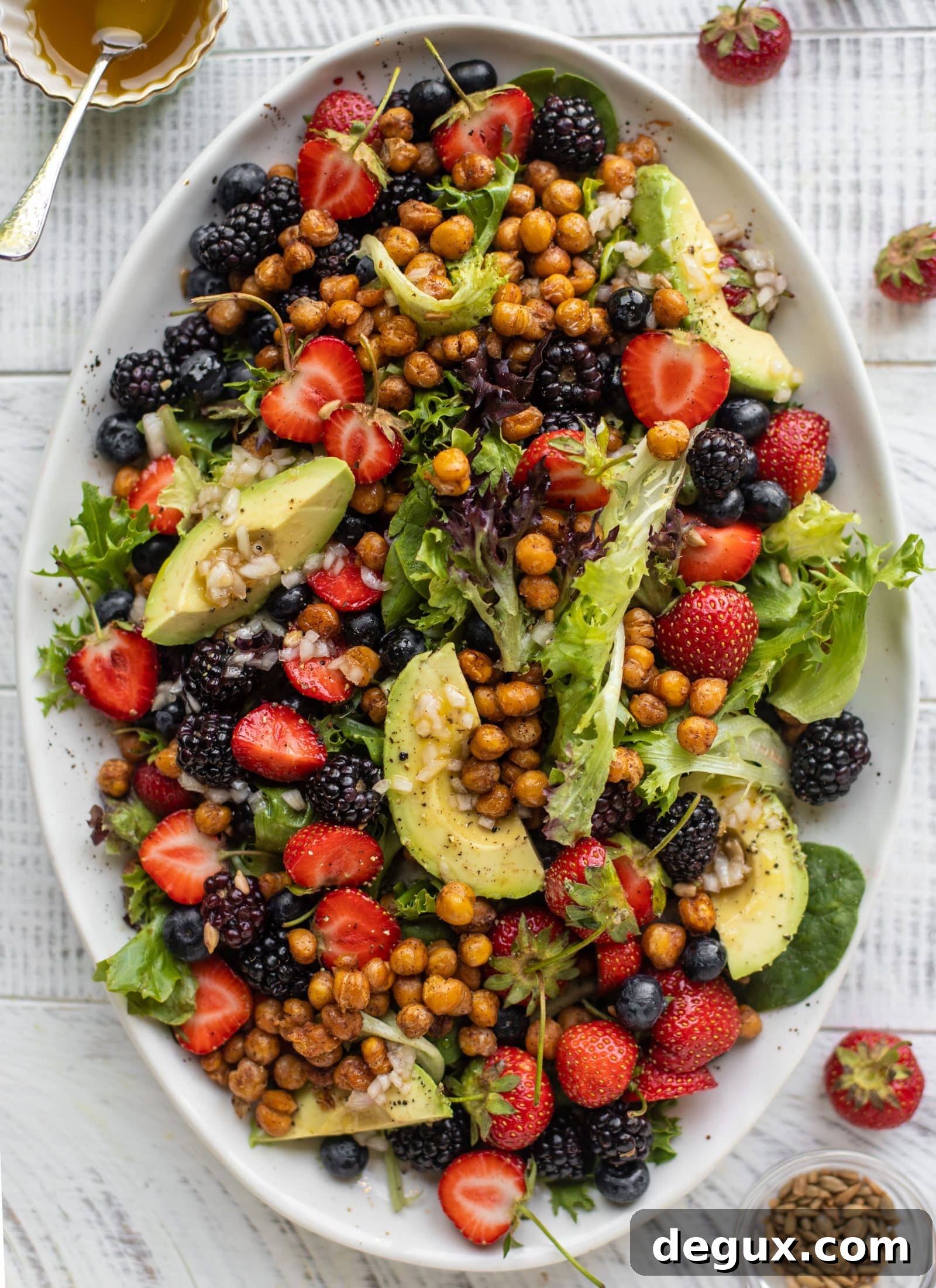 Triple Berry Chickpea Crunch Salad Recipe for Summer Flavor 10 triple berry chickpea crunch salad