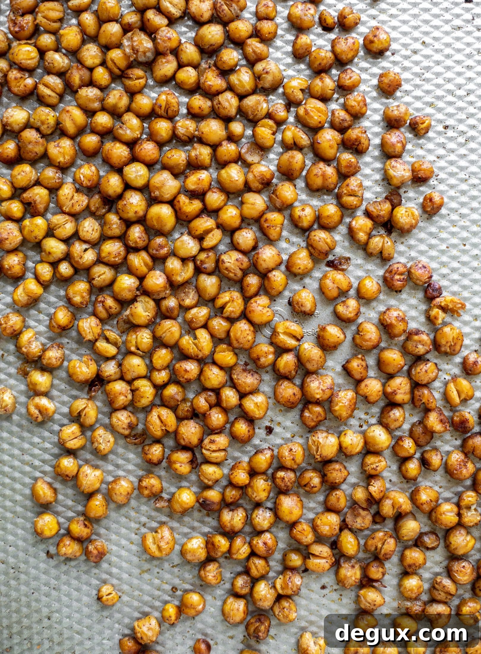 Triple-Berry Chickpea Crunch Salad Recipe for Summer 4 cinnamon crunch chickpeas