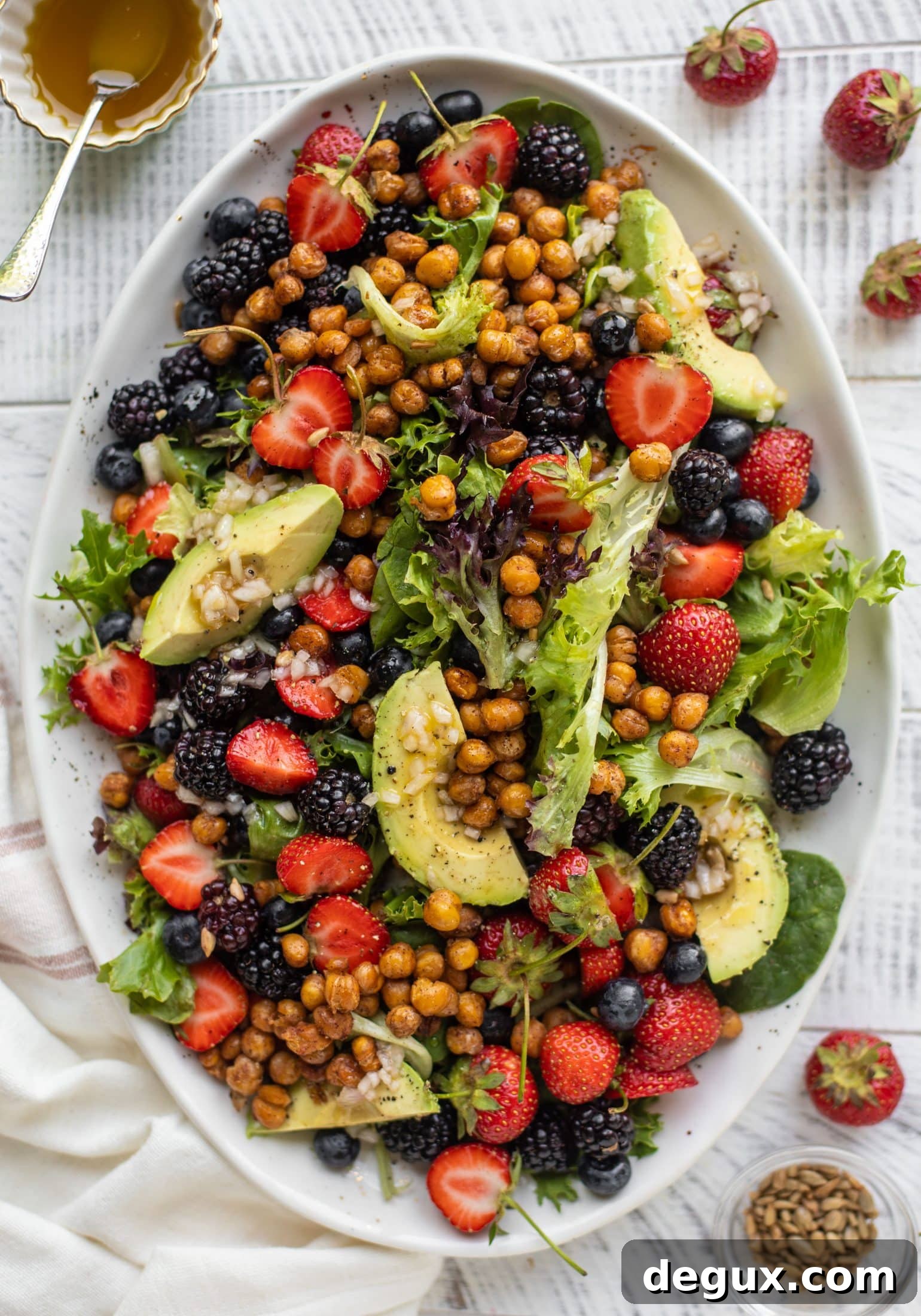 Triple Berry Chickpea Crunch Salad Recipe for Summer Flavor 7 triple berry chickpea crunch salad