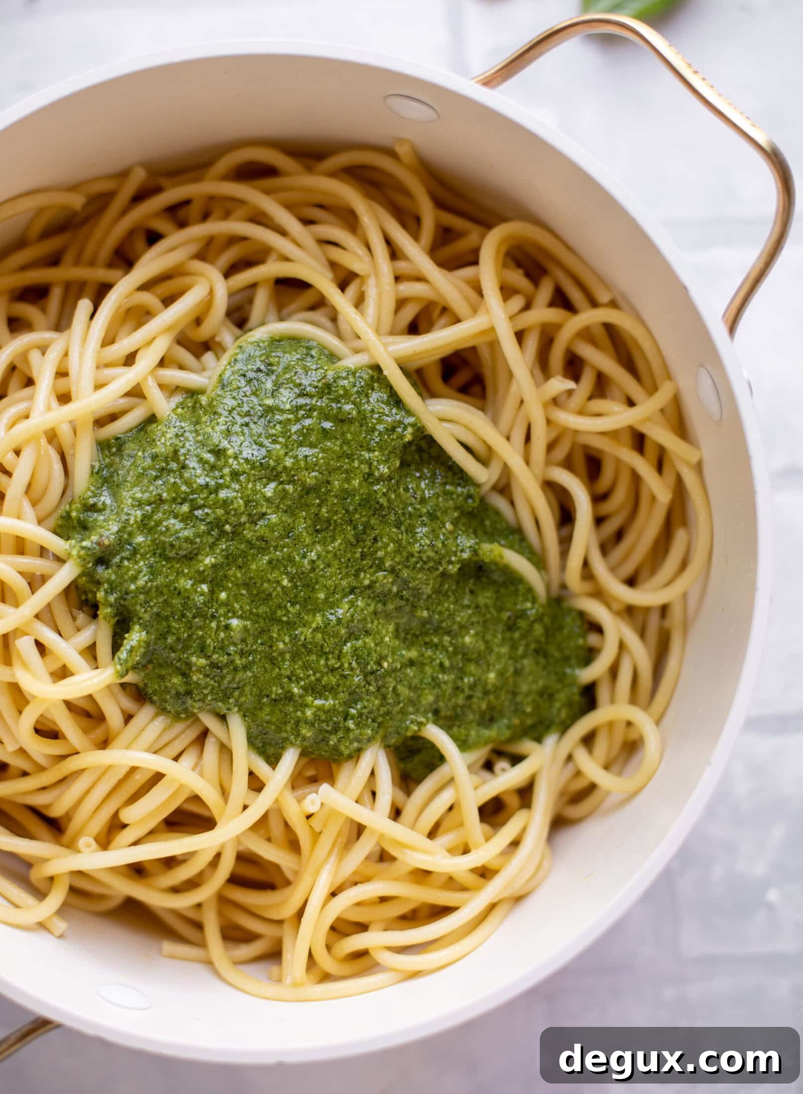 pesto on bucatini