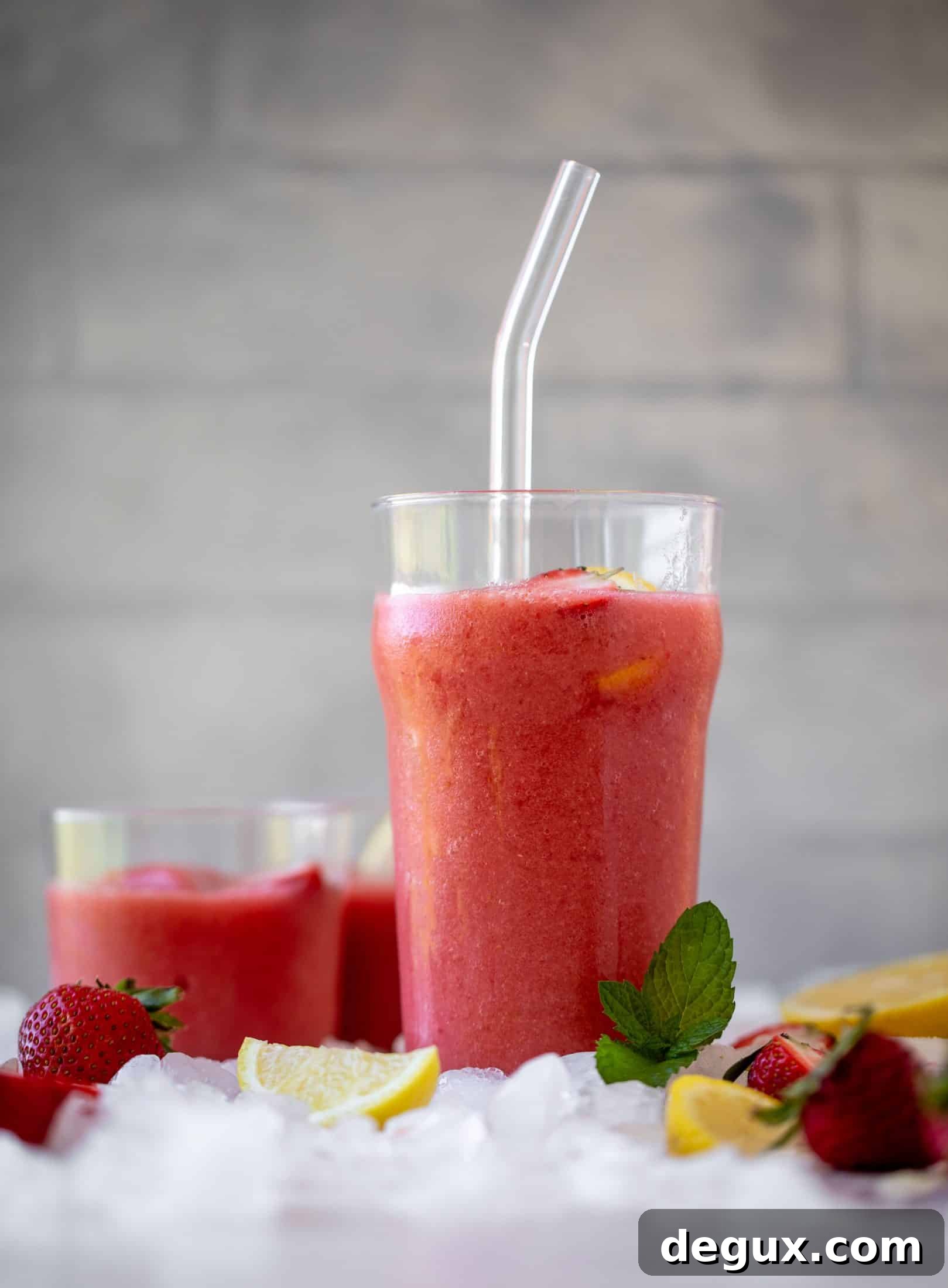 2 ingredient frozen strawberry lemonade